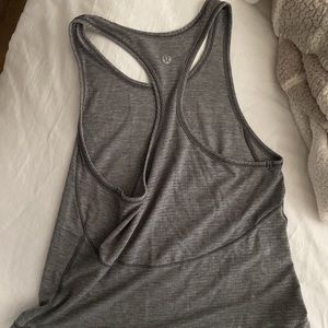 Lululemon tank top